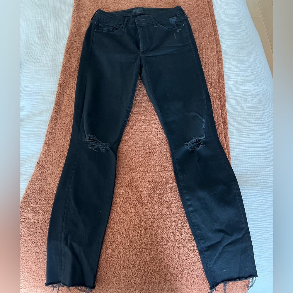 MOTHER The Looker Ankle Fray black Jean